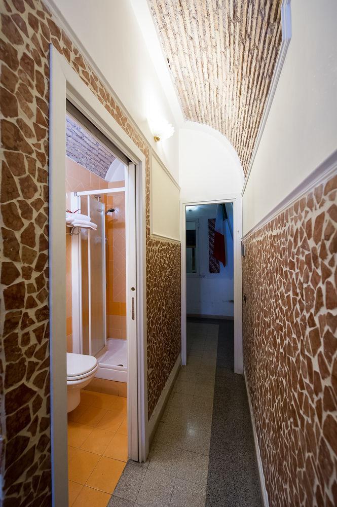 Guest house Persepolis 3*