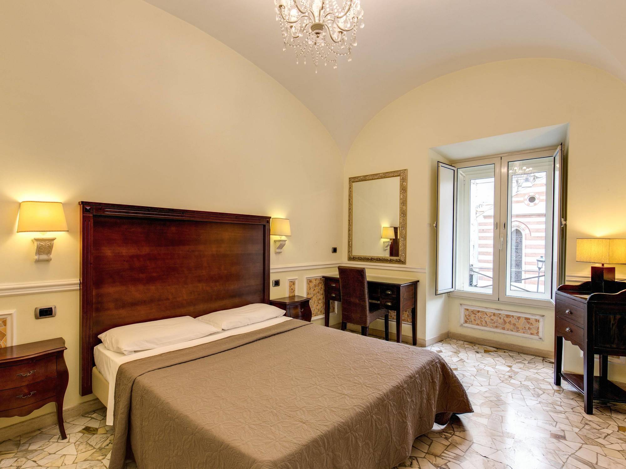 Persepolis Guest house Rome